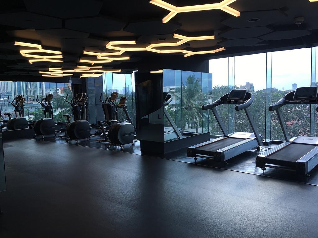 Milano Versace Suites Makati City Extérieur photo