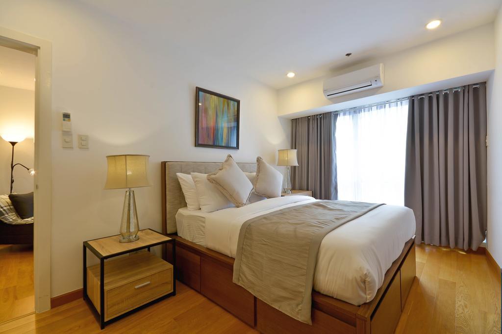 Milano Versace Suites Makati City Extérieur photo