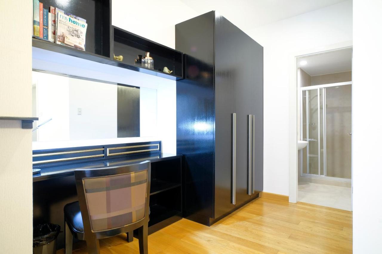 Milano Versace Suites Makati City Extérieur photo