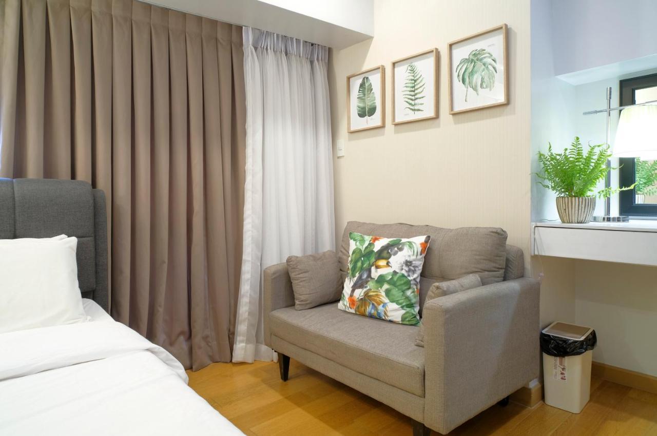 Milano Versace Suites Makati City Extérieur photo