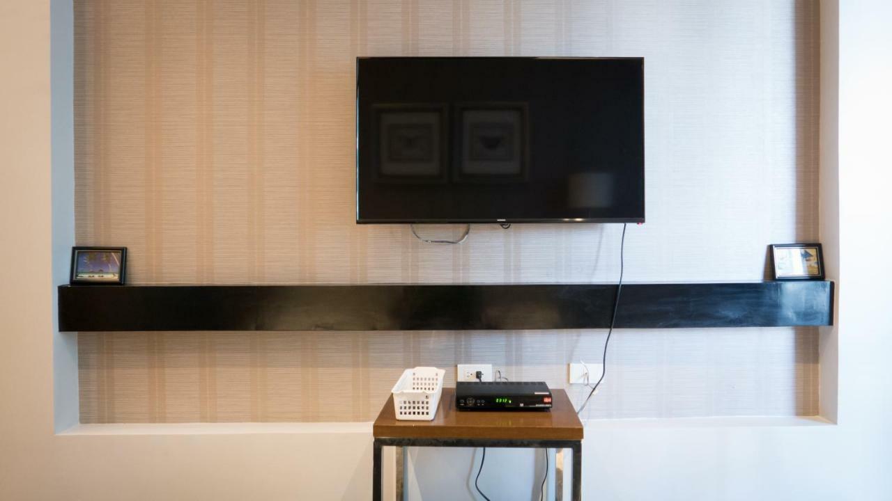 Milano Versace Suites Makati City Extérieur photo
